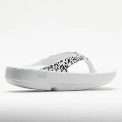 OOFOS OOlala Limited Women's White/Black Leopard -Sports Shoe Store 570571 6